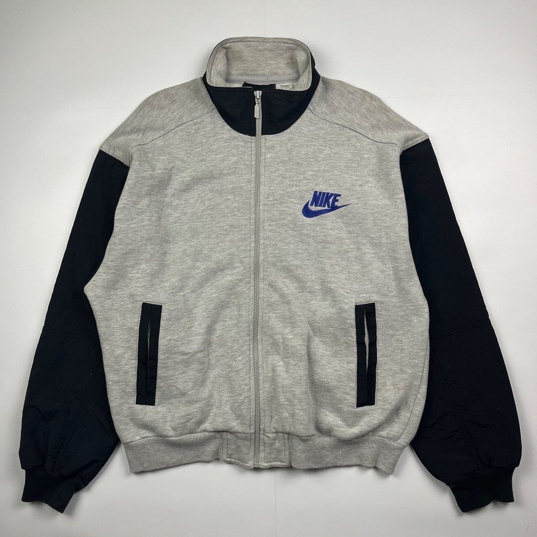 Vintage 90’s Nike Varsity Jacket (Category: Coats, Jackets and Outerwear) located in Puerto Princesa. Submitted by paradise5300 (Listing ID 1461738634, Image 3). Description: Vintage 90’s Nike Varsity Jacket Tagged Size: Medium / best fit XL Dimensions inches length: 28 inches width: 25 Condition: Excellent Color rate: 9.5 Flaws: None 2,499 shipping fee is not yet included. .