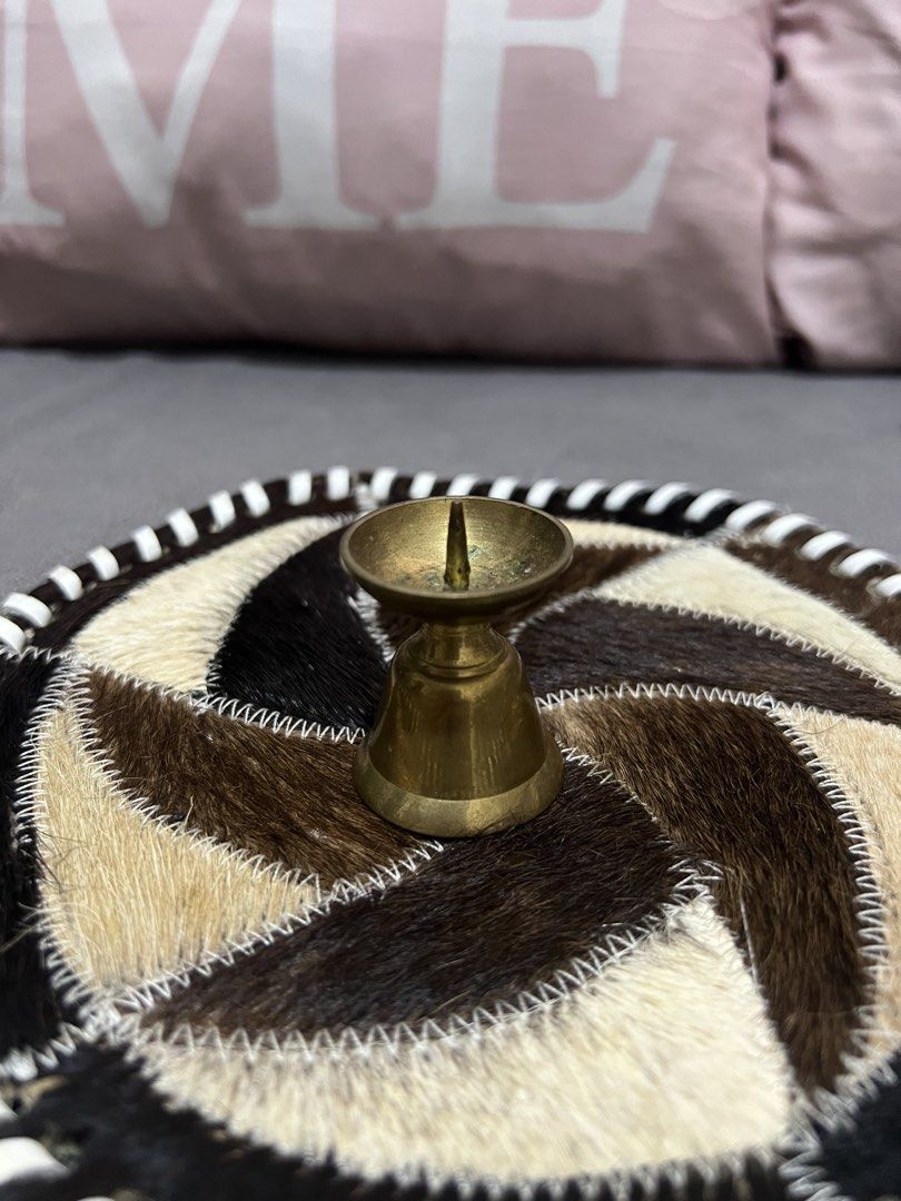 Vintage Brass Candle Holder (Category: Other Home Decor) located in Las Pinas. Submitted by maple0305 (Listing ID 1461646609, Image 3). Description: .