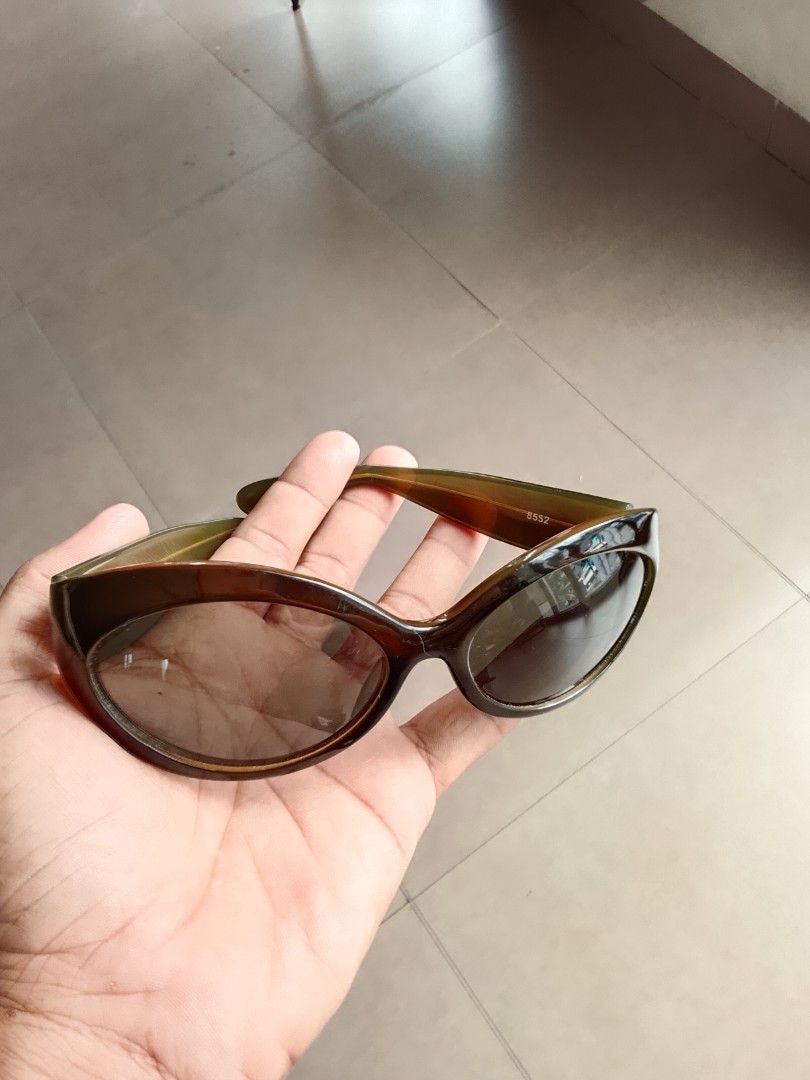 Vintage cat eye sunglasses (Category: Sunglasses & Eyewear) located in Manila. Submitted by newage.vintage (Listing ID 1461580258, Image 1). Description: - vintage cat eye sunglasses - 90's to 2000 era design - good condition.