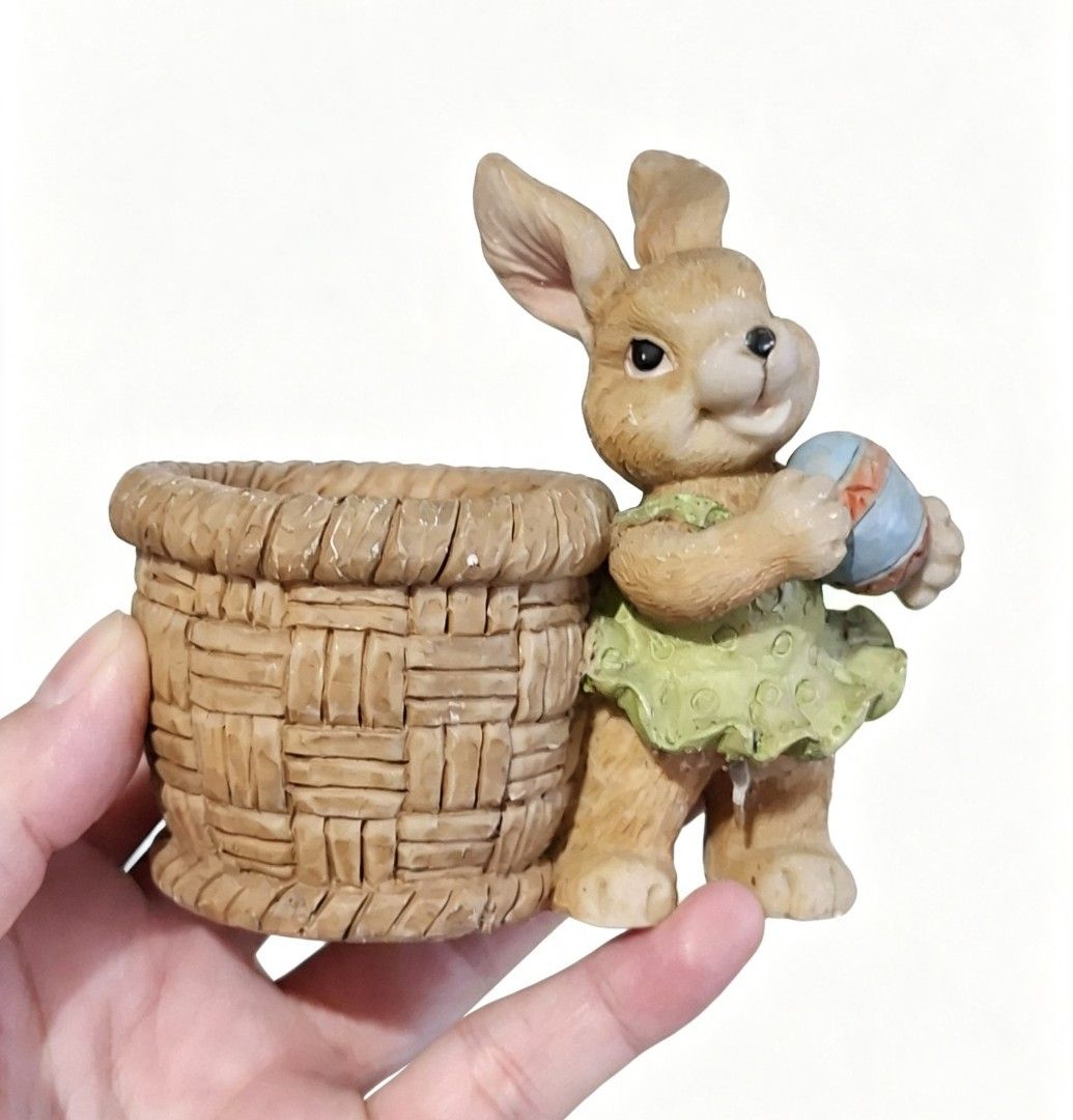Vintage Decorative Figurines (Category: Other Home Decor) located in Bulacan. Submitted by gjeen (Listing ID 1461630105, Image 3). Description: .