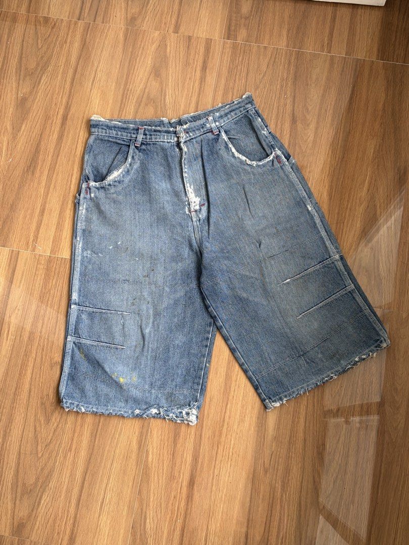Vintage Dickies Big Pocket Jorts (Category: Shorts) located in Quezon City. Submitted by oneselect_ (Listing ID 1461623644, Image 3). Description: Vintage Dickies Big Pocket Jorts 8/10 condition Dimensions: 32” | 26” | 12” ₱500 only 📍SJDM, Bulacan.