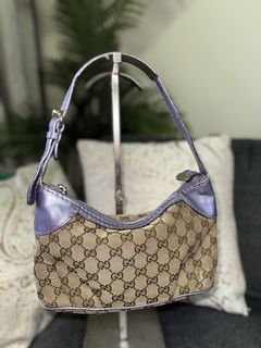 (Category: ) located in . Submitted by y2kgirlieeee (Listing ID 1461636059, Image 1). Description: .