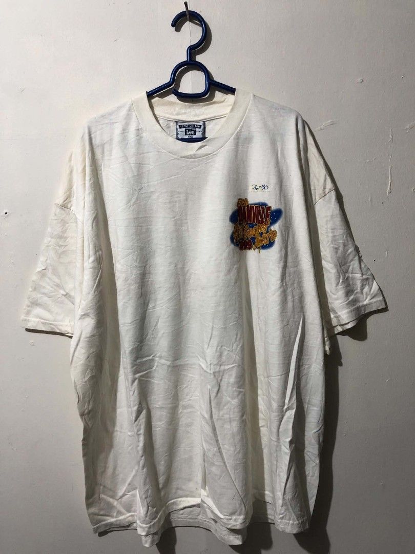 Vintage LEE Shirt (Category: Tshirts & Polo Shirts ) located in Manila. Submitted by wildshark-33d3 (Listing ID 1461677318, Image 2). Description: Authentic Good condition No issue wash lang.