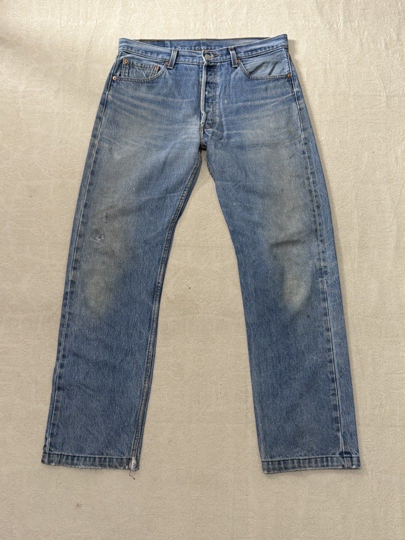 Vintage Levi’s 501XX Jeans (Category: Jeans) located in Angeles City. Submitted by luigisells (Listing ID 1461755346, Image 2). Description: Size 35 Very Good Condition Issue/s: signs of wear * altered hem MOP: Gcash or Bank Transfer Courier: J&t Express.