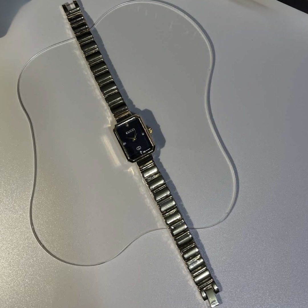 Vintage Lux Style Watch (Category: Men's Watches) located in Manila. Submitted by ak.kini (Listing ID 1461678145, Image 1). Description: [For more info and pictures about the product, DM me here on instagram: @ww.ak.ph +All working (battery operated) +Non-tarnish upon proper care +With box +Perfect for personal use/gift DISCLAIMER: Please manage your expectations. Fashion watch only! Payment details will be provided via DM. Shipping fee is should
