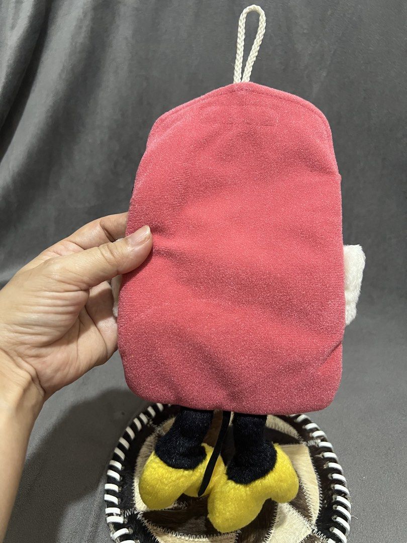 Vintage Minnie Mouse Plush Pouch (Category: Plushies & Soft Toys) located in Las Pinas. Submitted by maple0305 (Listing ID 1461649495, Image 3). Description: .