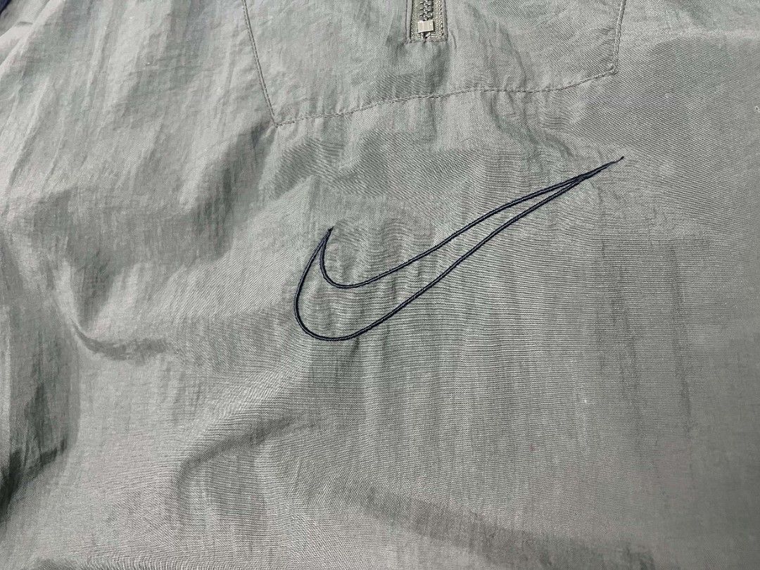 Vintage Nike 1990s Windbreaker (Category: Coats, Jackets and Outerwear) located in Rizal. Submitted by igthrift6days (Listing ID 1461796068, Image 2). Description: Dimes: 27x30 Size: L on tag best fit XL-2XL Condition: 9/10 Color rate: 10/10 Issue. Paint stain & small pinhole 📍Montalban Rizal 💳 PAYMENT Method ​Direct Transfer: GCash / Maya / MariBank ​🚚 SHIPPING & DELIVERY ​J&T Express: ₱85 – ₱165 shipping fee (varies by location/weight) Expre