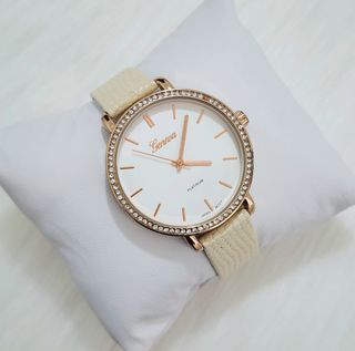 (Category: ) located in . Submitted by vintagewatchestreasuresph (Listing ID 1461701144, Image 1). Description: .