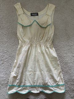 (Category: ) located in . Submitted by sweetsteals.sg (Listing ID 1461592499, Image 1). Description: .