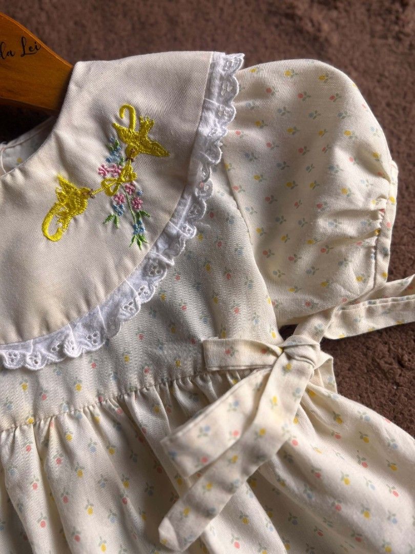 Vintage Top Dress 2T (Category: Babies & Kids Fashion) located in Quezon City. Submitted by theentreprenurse (Listing ID 1461608027, Image 2). Description: 𝘼𝙐𝙏𝙊 𝙋𝘼𝙎𝙎 𝙏𝙊 𝙇𝙊𝙒 𝘽𝘼𝙇𝙇𝙀𝙍𝙎 📣 ʙʀᴀɴᴅ: Ladybird ꜱɪᴢᴇ: 2T Length: 16" ᴍᴏᴘ: ɢᴄᴀꜱʜ ꜱʜɪᴘᴘɪɴɢ 🛒 (NO RUSH. I'm a working momma :) ) ▪︎ꜰʟᴀꜱʜ ᴇxᴘʀᴇꜱꜱ | J&T ▪︎ʟᴀʟᴀᴍᴏᴠᴇ|ɢʀᴀʙ ~ 𝚃𝚑𝚎𝚜𝚎 𝚌𝚕𝚘𝚝𝚑𝚎𝚜 𝚊𝚛𝚎 𝚊𝚕𝚛𝚎𝚊𝚍𝚢 𝚠𝚊𝚜𝚑𝚎𝚍. 𝙺𝚒𝚗𝚍𝚕𝚢 𝚖𝚊𝚗𝚊𝚐𝚎 𝚢𝚘𝚞𝚛 𝚎𝚡𝚙𝚎𝚌𝚝𝚊