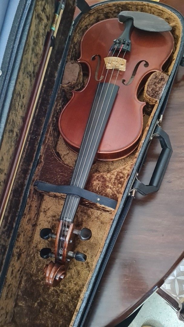 Violin Scott Cao STV-600 3/4 Size (Category: Musical Instruments) located in Puerto Princesa. Submitted by ziabns (Listing ID 1461642238, Image 2). Description: WTS LFB PH | VIOLIN - Scott Cao STV-600 Violin (Size 3/4) - includes case & bow - ₱22,000 MOP: GCash/MariBank (can do 50% DP + 50% LBC COD w/ SF) MOD: LBC RFS: need funds and will upgrade to 4/4 *Note: current market value of this make is at $1150 (~₱72K) so I believe the price I set is f