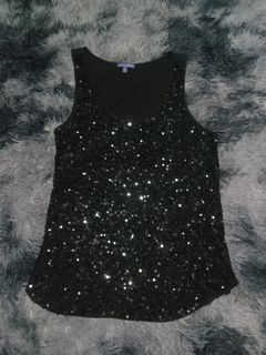 (Category: ) located in . Submitted by wepthriftstyle (Listing ID 1461611404, Image 1). Description: .