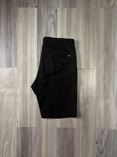 (Category: ) located in . Submitted by thriftdrip.402 (Listing ID 1461703130, Image 1). Description: .