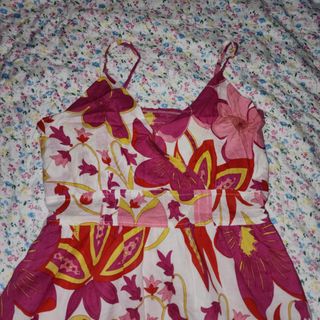 (Category: ) located in . Submitted by laligayaaaa (Listing ID 1461562718, Image 1). Description: .