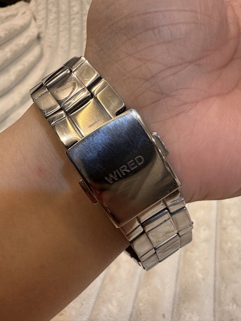 Wired Solar Multi-Dial (Seiko Sub-Brand JDM) (Category: Men's Watches) located in Pasig City. Submitted by surplusatbp (Listing ID 1461567720, Image 2). Description: Wired Solar Multi-Dial (Seiko Sub-Brand JDM) Description: Stylish and contemporary Japanese Domestic Market (JDM) solar-powered dress-sport watch from Seiko’s youth-oriented fashion brand, Wired. Case Size: 44 mm | Wrist Size: Fits up to 19 cm Features & Selling Points: * Deep blue t