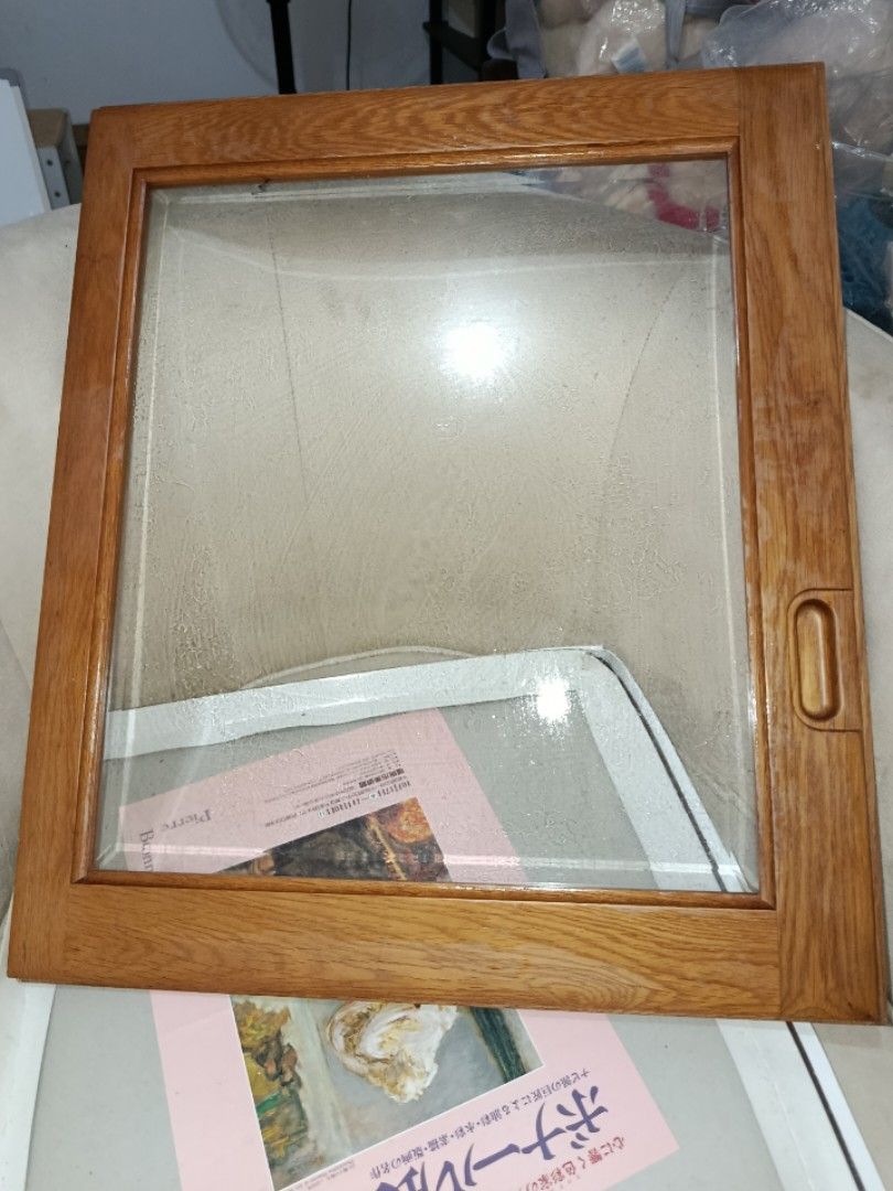 Wooden frame with thick glass (Category: Frames & Pictures) located in Quezon City. Submitted by kristal68 (Listing ID 1461788876, Image 1). Description: vintage look looks like a part of cabinet or table glass has margin.