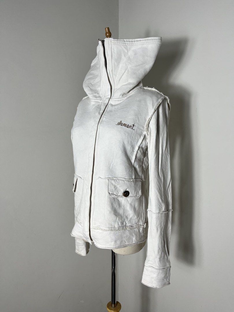 Y2k element fur high neck jacket (Category: Coats, Jackets and Outerwear) located in Batangas. Submitted by glamourartifacts.archive (Listing ID 1461784258, Image 3). Description: y2k element high neck jacket * Details: -Flaw: None -Condition: Good -Color Rate (10/10): 8 * Dimensions(in): Length - 21.5 Width - 17 Sleeve length - 28 * Price: ₱1000 / $16 + shipping fee **Shipping rates may vary based on the shipping destination** Reminder: All item