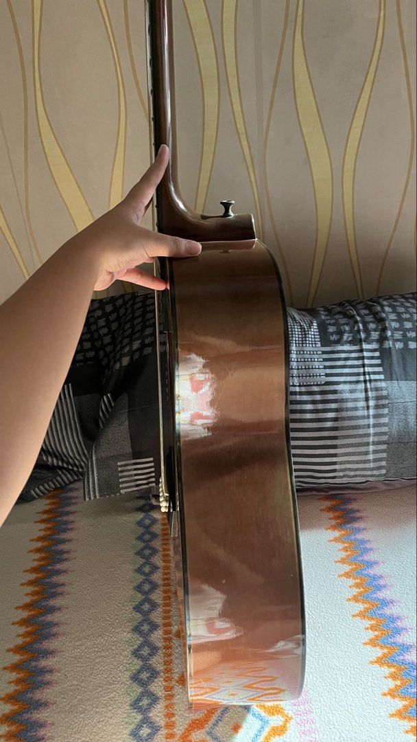 Yamaha Fg-411-12 (Category: Other Audio Equipment) located in Manila. Submitted by gracediola_18 (Listing ID 1461649278, Image 3). Description: 12 strings in good condition no issue .