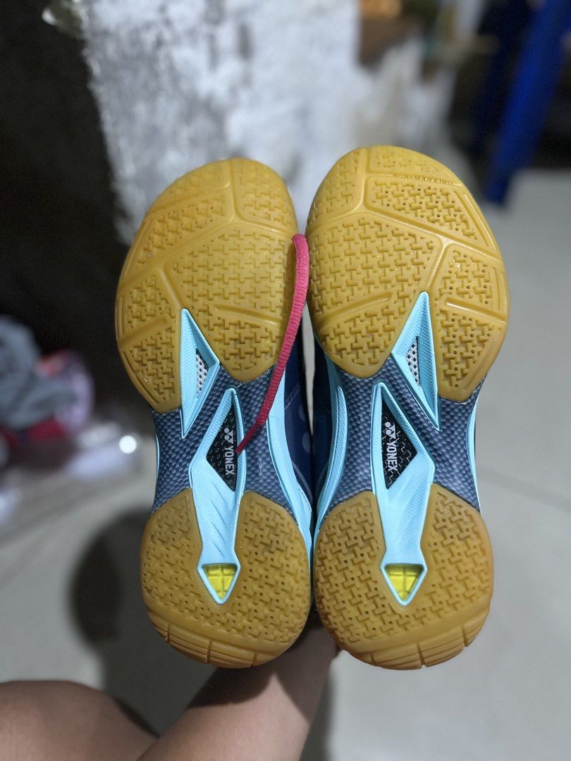 Yonex (Category: Sneakers) located in Cebu City. Submitted by cyrilk1cks (Listing ID 1461675429, Image 3). Description: .