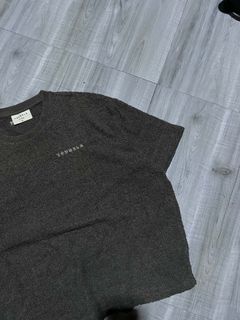 (Category: ) located in . Submitted by gelove.thrift (Listing ID 1461590017, Image 1). Description: .