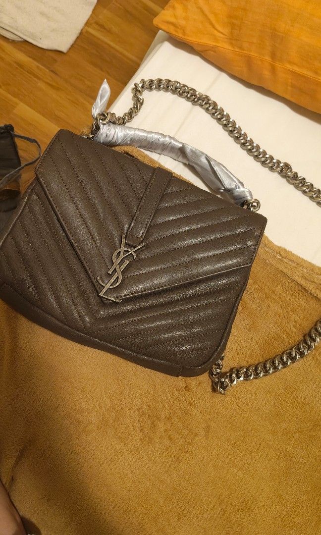 Ysl authentic (Category: Shoulder Bags) located in Cebu City. Submitted by ayeenr (Listing ID 1461583686, Image 3). Description: .