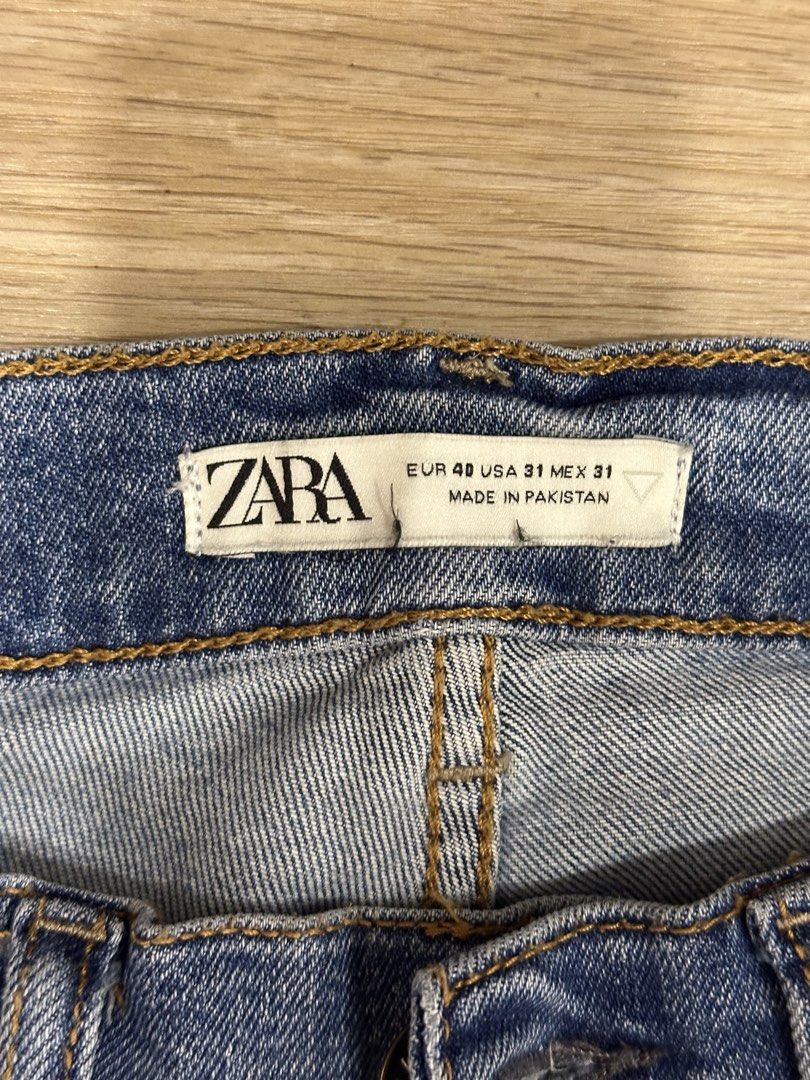 ZARA LIGHT WASHED PANTS (SLIM FIT) (Category: Jeans) located in Quezon City. Submitted by adsyy (Listing ID 1461661685, Image 2). Description: .
