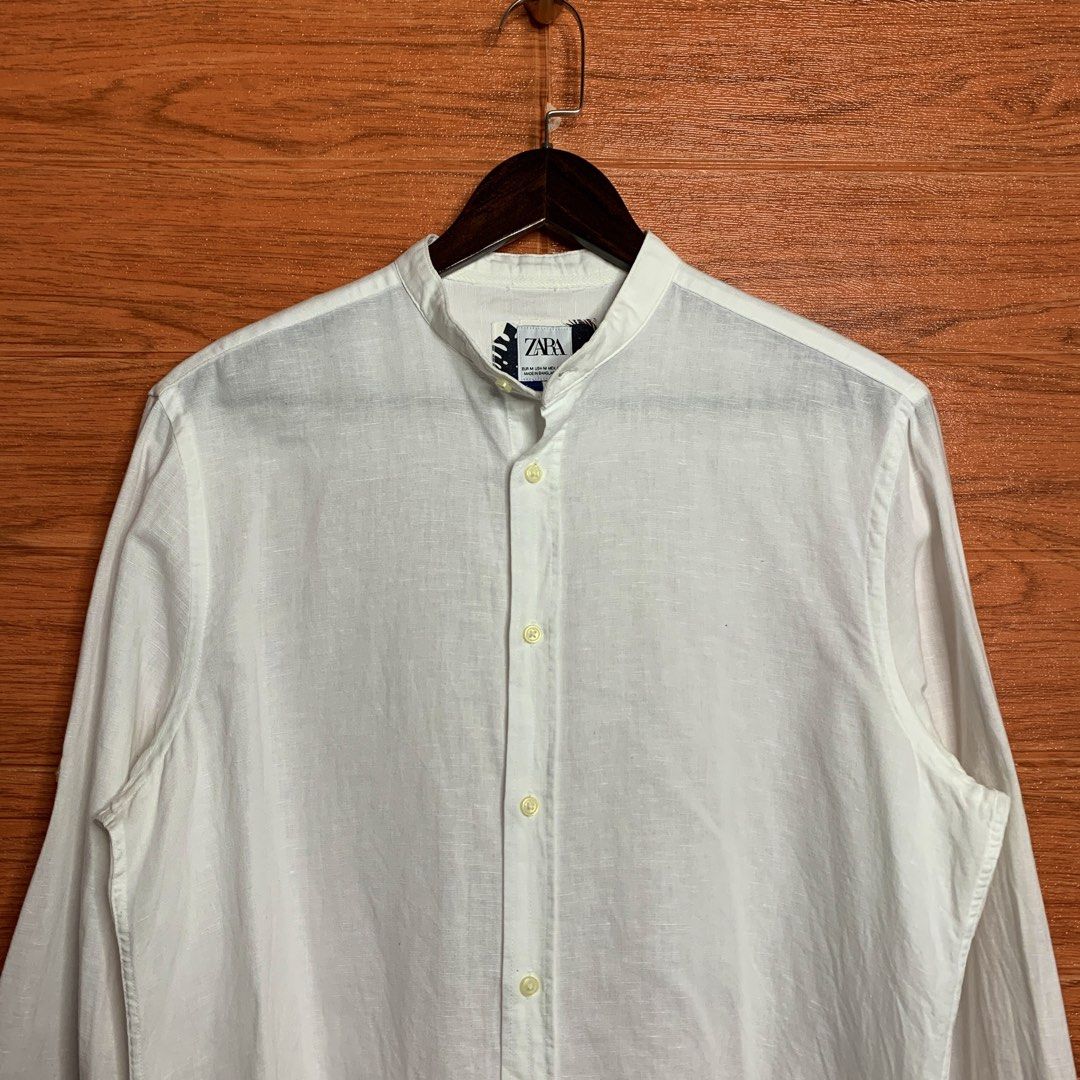 Zara Man Linen Chinese Collar Button down (Category: Formal Shirts) located in Quezon City. Submitted by donklasiko (Listing ID 1461573817, Image 3). Description: Condition: 9.5+/10 Pristine condition Issue: non Refer to the dimension 🤗 PM FOR MORE DETAILS NO RETURN, NO EXCHANGE & NO REFUND! ✅I ALSO ACCEPT TRADE/SWAP TO ANYTHING JUST DROP YOUR OFFER Please manage your expectations, this is a secondhand item. What you see is what you get 😊 💵MOP