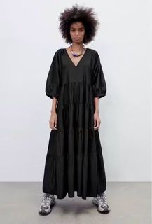 (Category: ) located in . Submitted by wintersummerboutique (Listing ID 1461794351, Image 1). Description: .