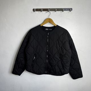 (Category: ) located in . Submitted by winterjacket.ph (Listing ID 1461571160, Image 1). Description: .