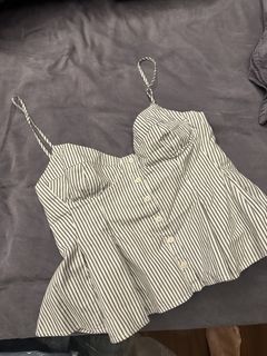 (Category: ) located in . Submitted by secondhandpicks (Listing ID 1460977342, Image 1). Description: .