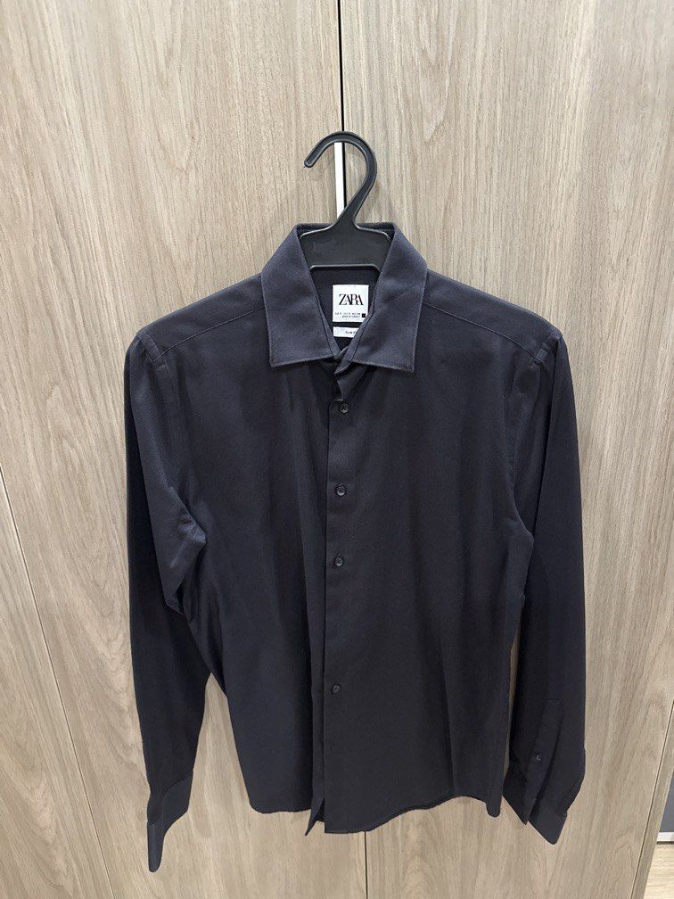ZARA SLIM FIT LONGSLEEVES (Category: Tshirts & Polo Shirts ) located in Quezon City. Submitted by adsyy (Listing ID 1461665021, Image 1). Description: .
