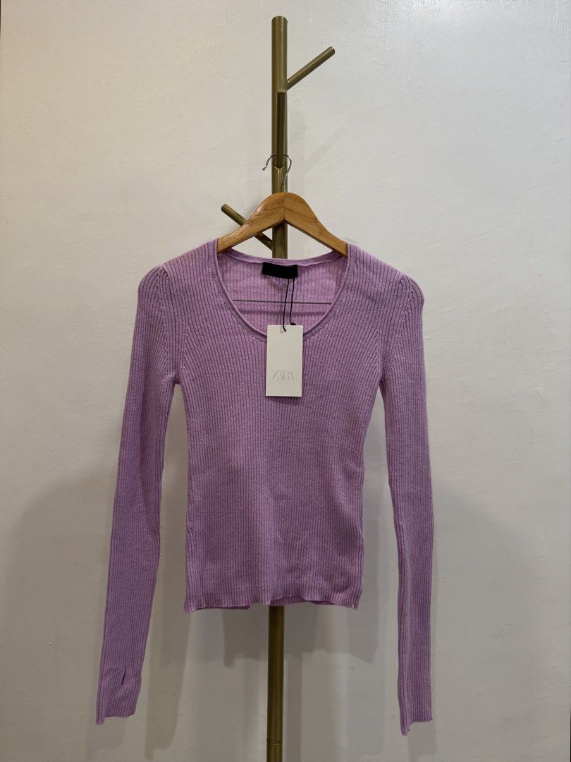 Zara Wool Top (Category: Others Tops) located in Quezon City. Submitted by shopper_xoxo (Listing ID 1461705200, Image 2). Description: Brand new with tag 😊 📦 From Zara Japan 🚚 On hand and ready to ship MOP: GCash and BPI Shipping starts at ₱65 only ✨ .