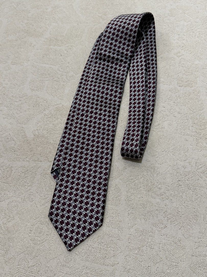 Zegna Woven Necktie (Category: Ties) located in Angeles City. Submitted by luigisells (Listing ID 1461749748, Image 1). Description: Excellent Condition Issue/s: none MOP: Gcash or Bank Transfer Courier: J&t Express.