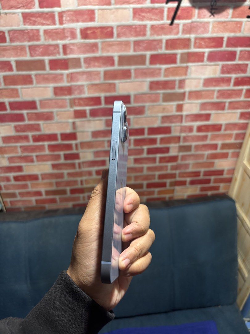 14 Plus (Sierra Blue) (Category: Cases & Sleeves) located in Manila. Submitted by ianxc847 (Listing ID 1461878366, Image 3). Description: FS: 14 plus Sierra Blue ₱20,990 (Negotiable) 128gb IOS 27 (latest version) software NTC openline 🇵🇭 82 Battery health (Original) With original box Charger Cases No History Of repair.