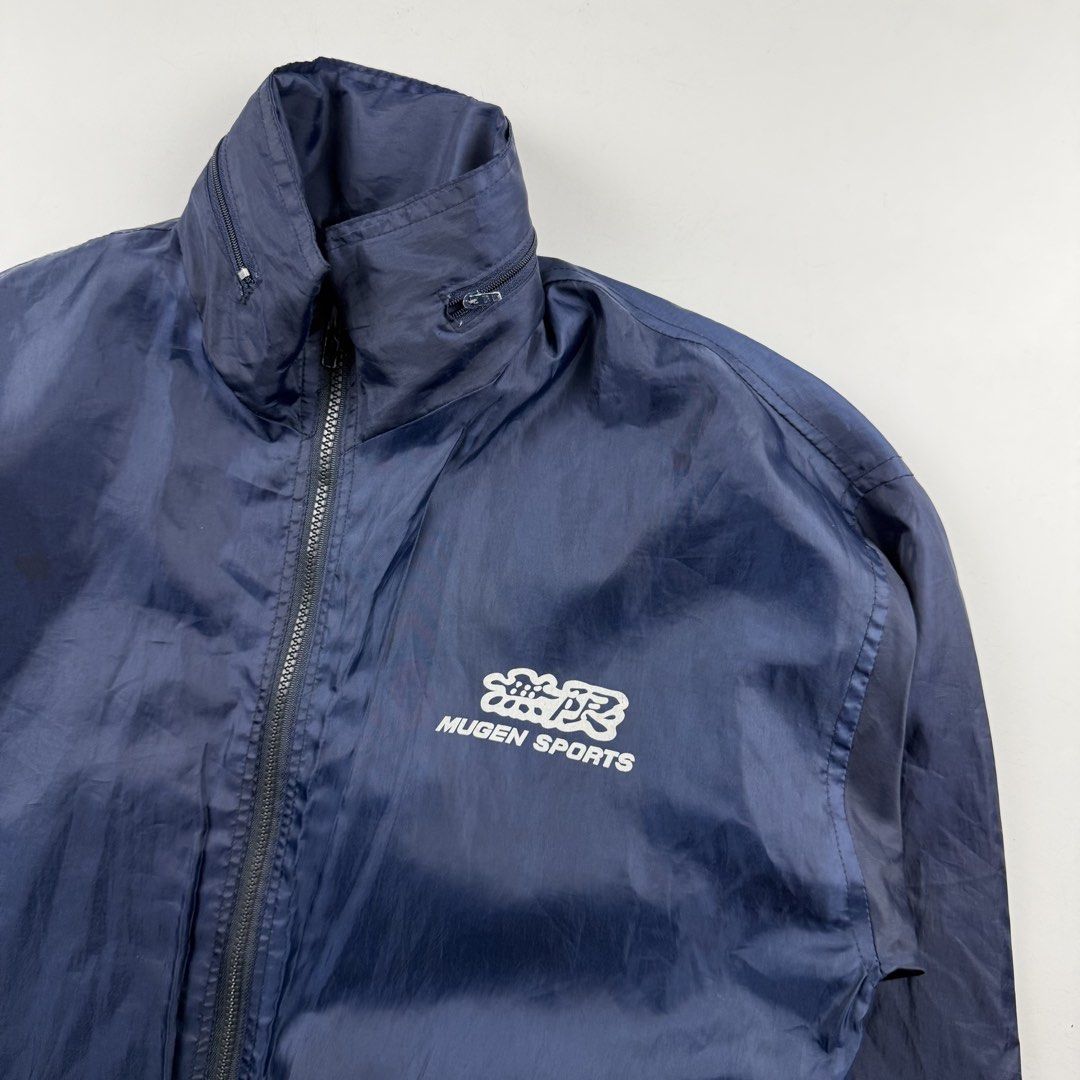 1998 Honda Integra Type R Mugen Nylon Jacket (Category: Coats, Jackets and Outerwear) located in Manila. Submitted by jademax (Listing ID 1461949949, Image 3). Description: Fits Large Length: 28.5” Pit: 23” Shoulder: 20.5” Sleeve: 22”.