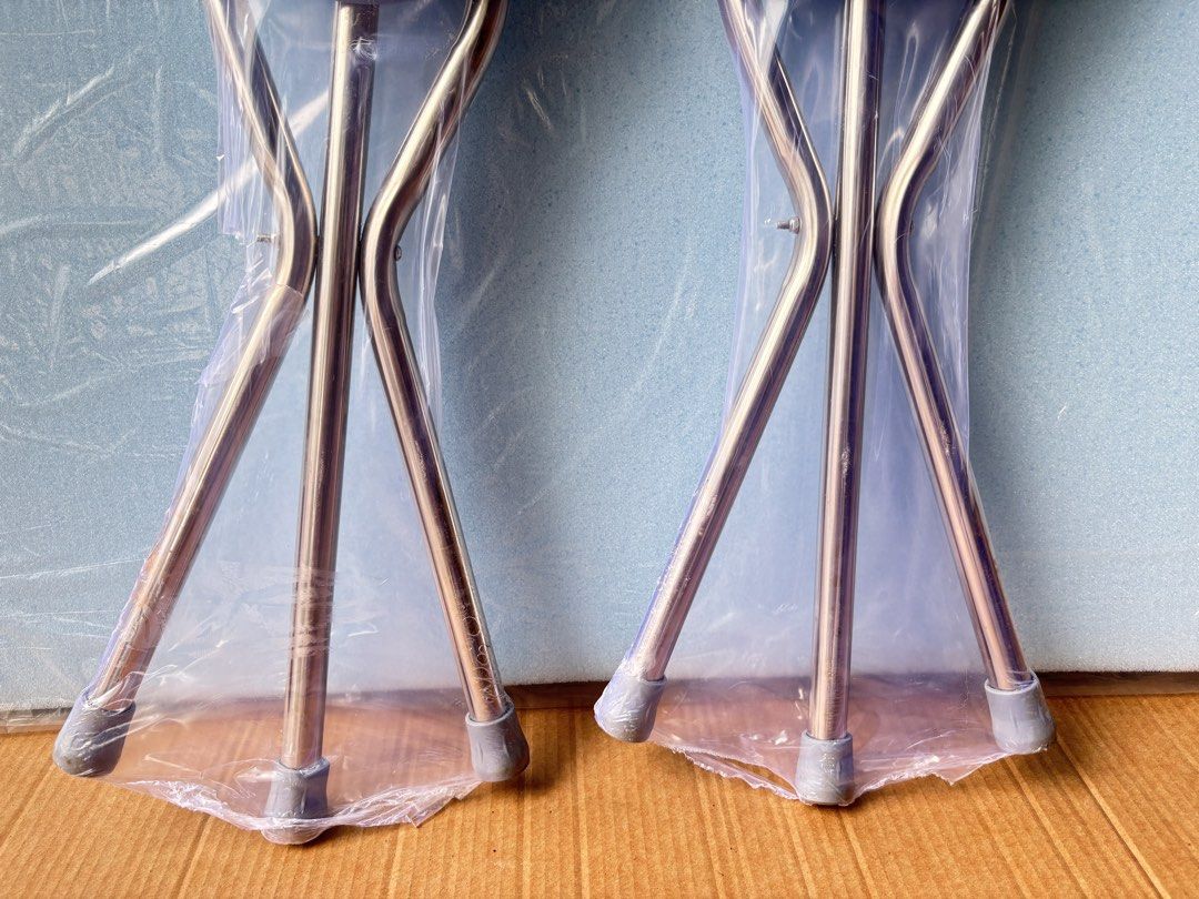 2x CLOOKCARE Walking Cane Stool Seat (Category: Medical Supplies & Tools) located in Manila. Submitted by rosel2001 (Listing ID 1461831709, Image 3). Description: - Brand new CLOOKCARE walking cane stools - Still in original packaging - Doubles as a portable seat and a walking cane - Ideal for events, concerts, or anytime you need a quick rest - Lightweight and easy to carry around.