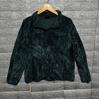 (Category: ) located in . Submitted by yg_swoosh (Listing ID 1461837384, Image 1). Description: .