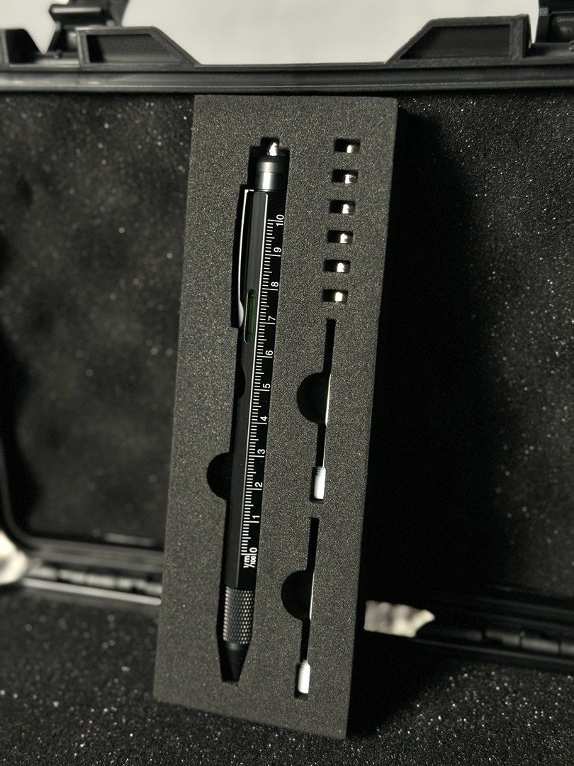 9-IN-1 MULTI-TOOL PEN SET – ₱550 (Category: Stationery & School Supplies) located in Binan City. Submitted by titojuan (Listing ID 1461871346, Image 3). Description: 9-IN-1 MULTI-TOOL PEN SET – ₱550 ₱550 Selling my 9-in-1 Multi-Tool Pen Set, UNUSED / NEVER USED. 📦 Padala from the US — hindi ko ito binili personally, and since hindi ko rin naman nagagamit, I’m letting it go. 9 FUNCTIONS IN 1: 💡 LED Light 📏 Ruler 🫧 Bubble Level 📱 Phone Stand ✍