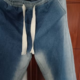 （分類：）位於 。 由 wongwf615 提交（商品編號 1461852292，圖片 1）。簡介： 。