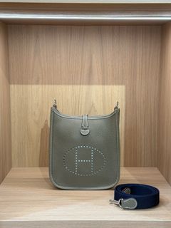 （分類：）位於 。 由 theloopluxury 提交（商品編號 1460690855，圖片 1）。簡介： 。