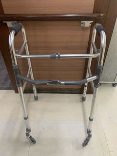 （分類：）位於 。 由 omomik 提交（商品編號 1461819109，圖片 1）。簡介： 。