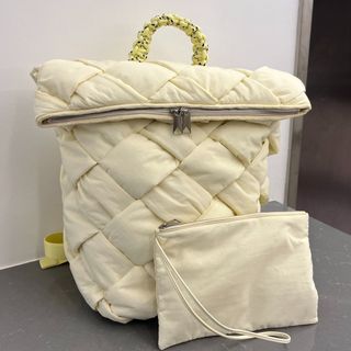 （分類：）位於 。 由 ennovetteli9 提交（商品編號 1462018190，圖片 1）。簡介： 。