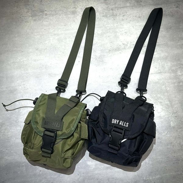 [現貨] Human Made Military Multi Pouch Black / Olivedrab 旺角實體店 WEAR43WAY （分類：腰袋、手提袋、小袋）位於 Hong Kong。 由 wear43way 提交（商品編號 1461865659，圖片 1）。簡介： 本店為註冊經營公司, 於2014年成立。 歡迎到本店門市或網店查看。 [現貨] Human Made Military Multi Pouch旺角實體店 WEAR43WAY Black $1099 Olivedrab $1299 付款方式: 支付寶 / 微信 / Visa / Mastercard / 銀聯 / Apple Pay / Google Pay / 現金 可於 Carousell DM 查詢購買詳情 亦可到門市或網店購買。 門市: 旺角百寶利商業中心11樓01室 網店: www.wear43way.com/zh/products/human-made-military-multi-pouch IG: 