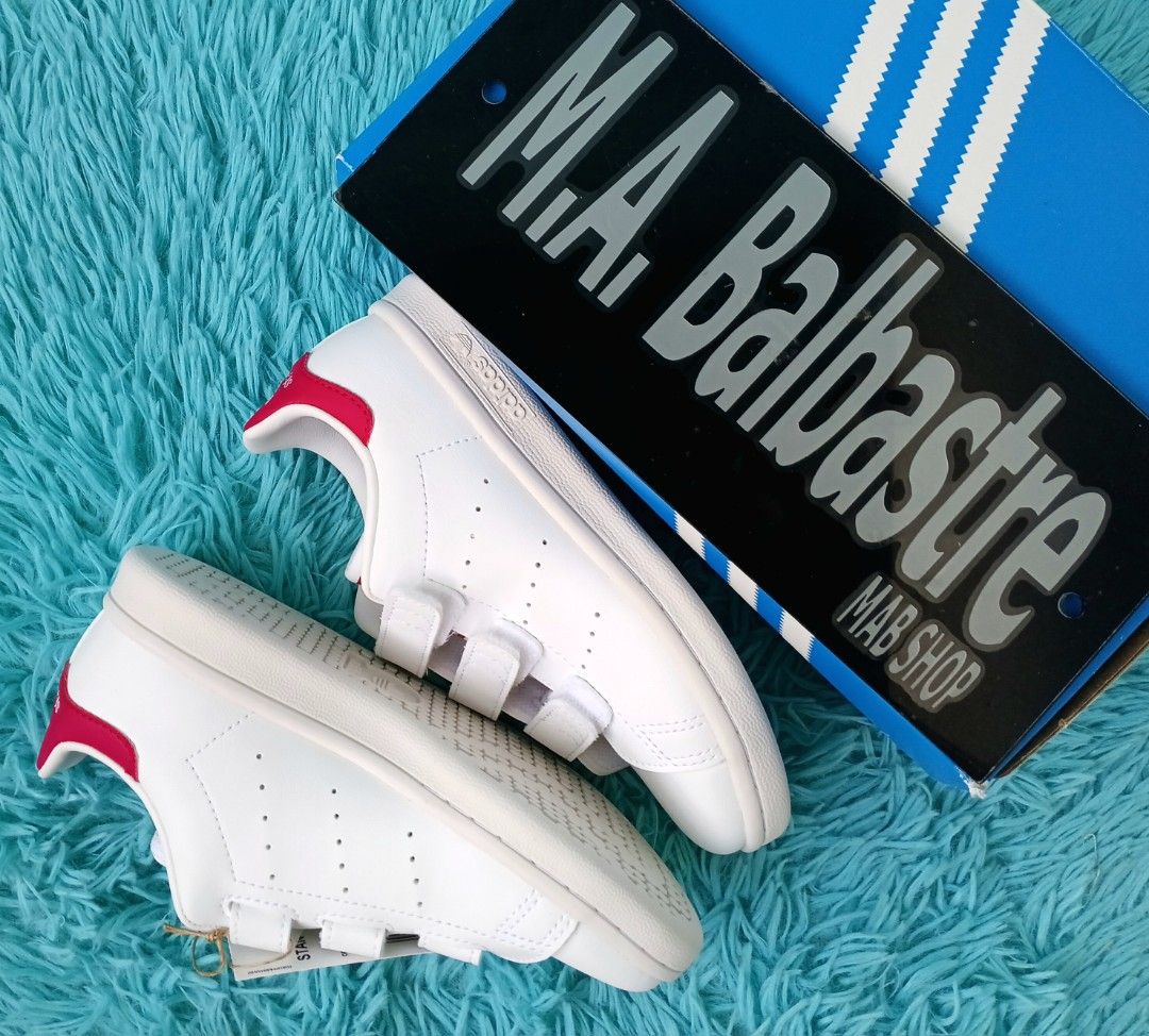 🔥 Kid's Stan Smith 🔥 (Category: Babies & Kids Fashion) located in Muntinlupa City. Submitted by themabshop (Listing ID 1461894798, Image 3). Description: For Sale ✅✅✅Php1495 only✅✅✅ ❌❌❌SRP Php4000❌❌❌ 🔥Stan Smith Kids🔥 Size:12K/12.5C/18CM Brandnew and Legit 2x your money back if proven fake Muntinlupa City Location Meetup at Bayan Muntinlupa Muntinlupa City Hall Can do shipping at buyer's expense.