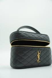 ✨ SAINT LAURENT (YSL) VANITY BAG — MEDIUM 🖤 (Category: Luxury Bags & Wallets) located in Manila. Submitted by noziteiger12 (Listing ID 1461824686, Image 3). Description: ✨ SAINT LAURENT (YSL) VANITY BAG — MEDIUM 🖤 Elevate your collection with this timeless Saint Laurent (YSL) Vanity Bag, crafted from luxurious genuine lambskin leather. Carefully sourced and beautifully maintained, this elegant piece is perfect for those who appreciate authentic