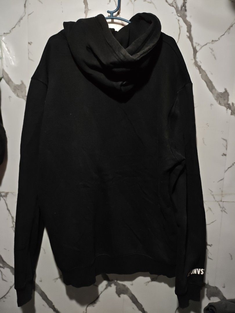 AAPE HOODIE JACKET (Category: Coats, Jackets and Outerwear) located in Las Pinas. Submitted by yokiesse (Listing ID 1462009528, Image 3). Description: .