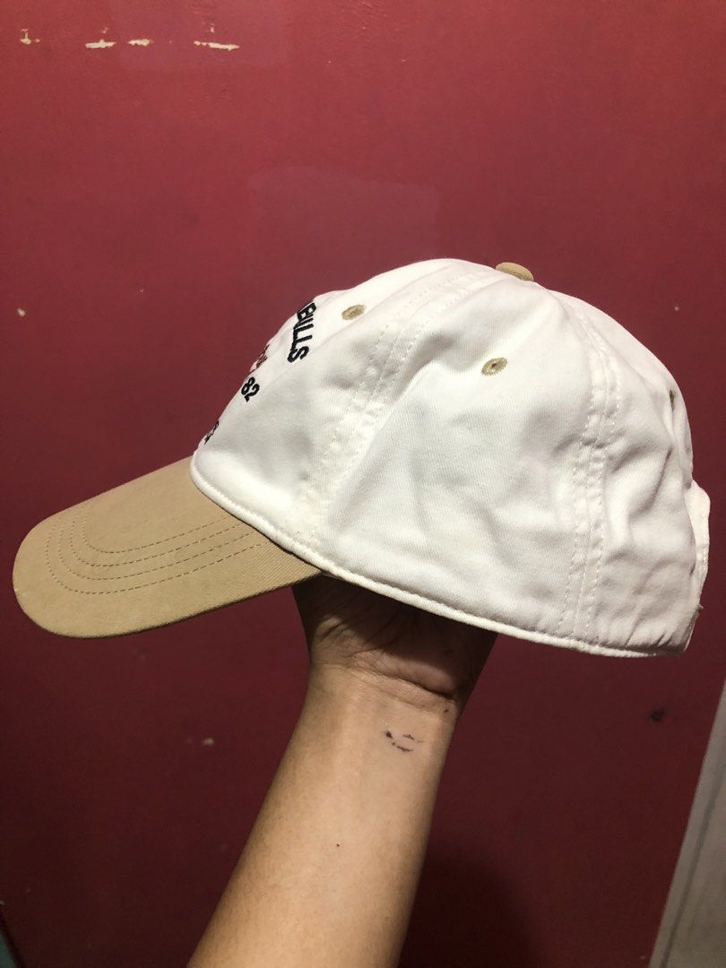 ABERCOMBIE & FITCH (Category: Caps & Hats) located in Manila. Submitted by momosshix2001 (Listing ID 1461916526, Image 3). Description: ABERCROMBIE & FITCH BASEBALL CAP ONE SIZE ISSUE: MINOR LIGHT YELLOW DISCOLOATION IN SWEAT BAND 350.