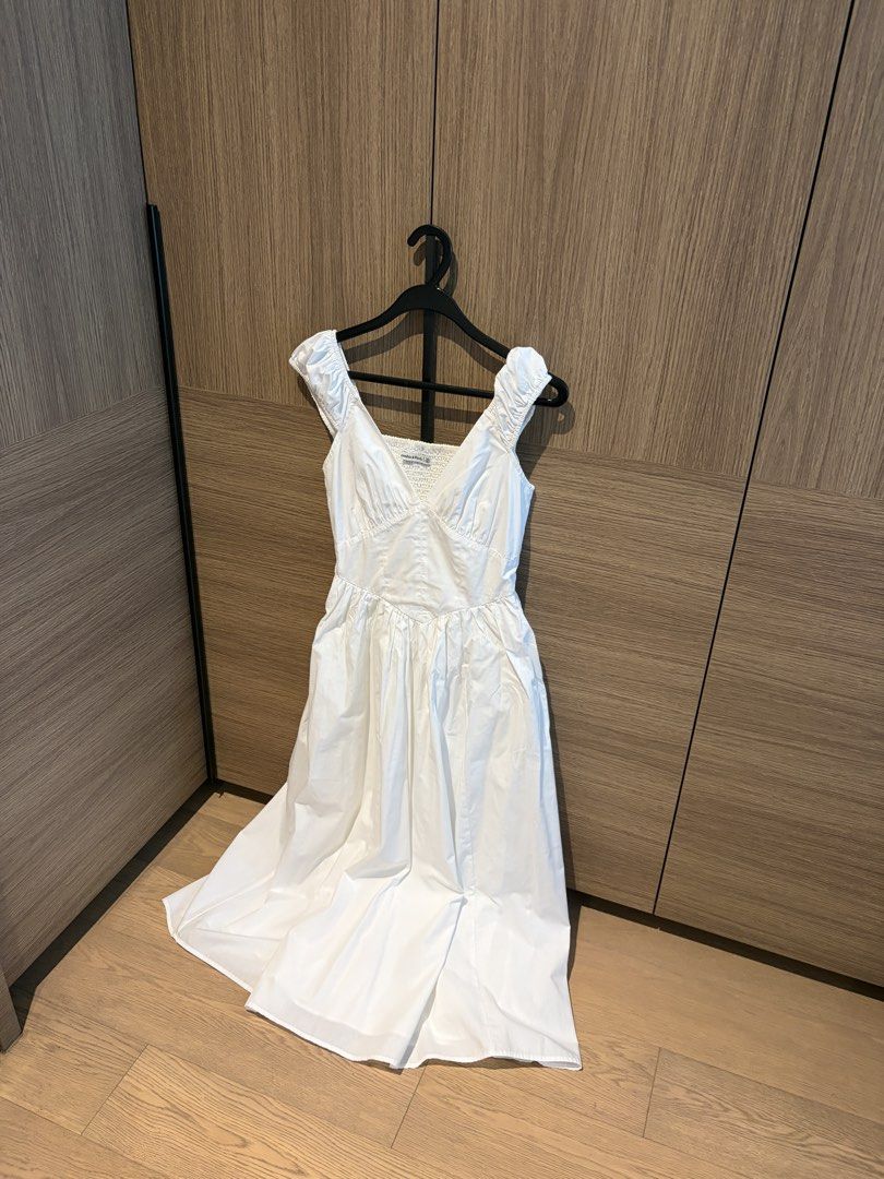 abercrombie white corset dress & Fitch cap sleeve detail midi in white, Women's Fashion, Dresses & Sets, Dresses on Carousell Roman Black Wrap Bodice US WOMEN SIZE:10 summer20 Comfortable dress in our abercrombie corset dress