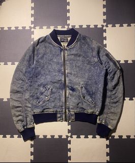 (Category: ) located in . Submitted by thrift.fitsmnl (Listing ID 1461978278, Image 1). Description: .
