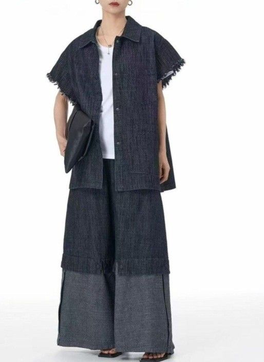 Acidwash Oversized Fringe Layering button down (Category: Others Tops) located in Mandaluyong City. Submitted by .prelovedbymitch (Listing ID 1461984664, Image 2). Description: large to xl.
